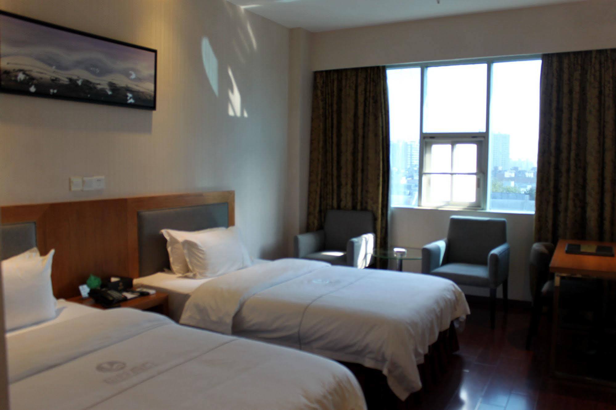Insail Hotels Гуанджоу Екстериор снимка
