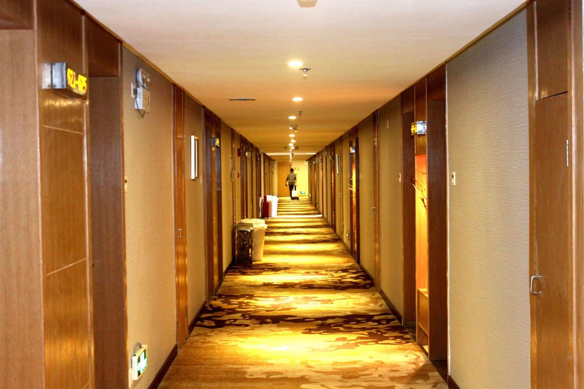 Insail Hotels Гуанджоу Екстериор снимка